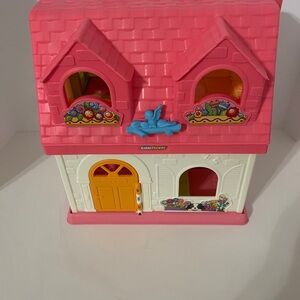 Fisher-Price Little People Surprise and Sounds Playset